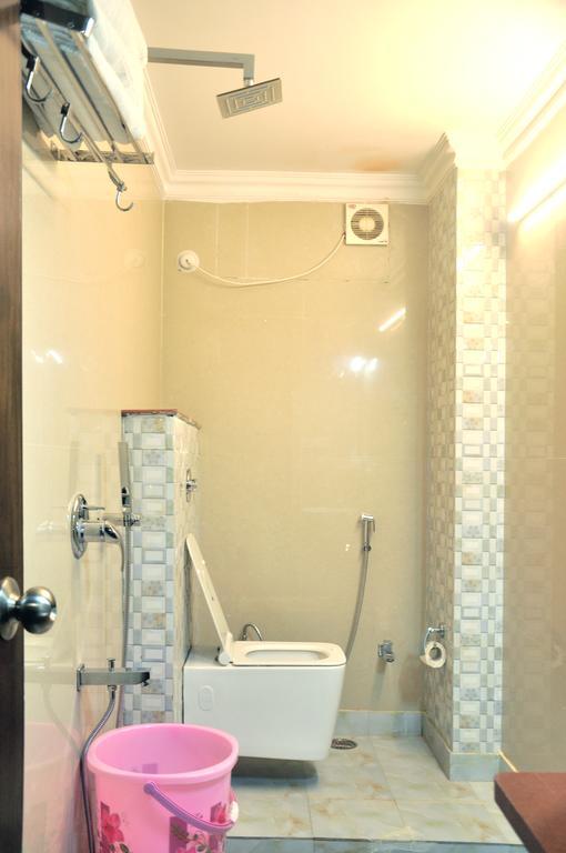 Hotel Sgt Plaza Varanasi Dış mekan fotoğraf